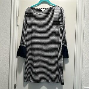 JAY, Jill size small, deep, navy white striped tunic with detailed sleeves